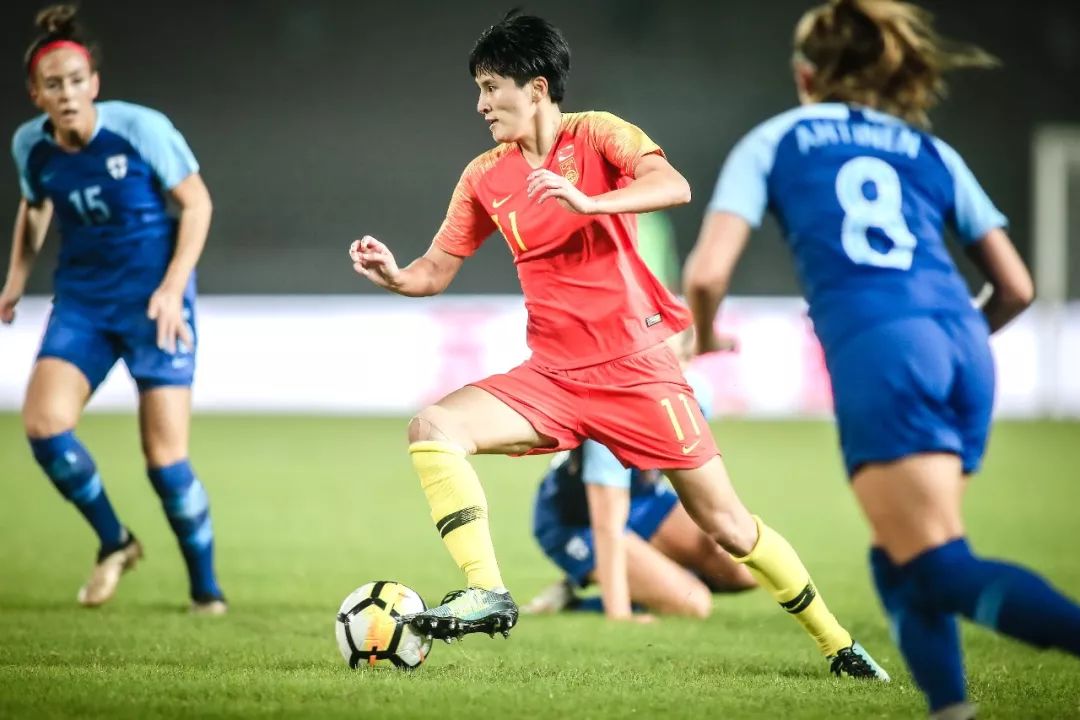 芬兰女足队在国际比赛中获得胜利